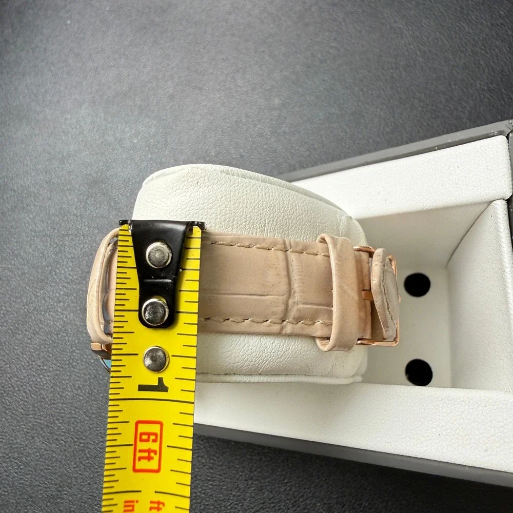 Armitron Womens‎ 75/5834RG Rose Gold Tone Crystal Leather Strap Watch New Batter